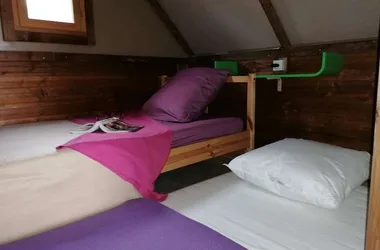 cabinas con dos camas. Quiéscis