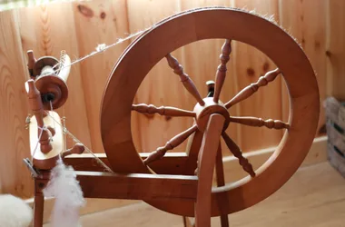 wool workshop-saint-suves-d-auvergne-rouet