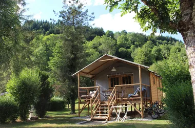 Camping Le Moulin de Greenhouse Single Lodge