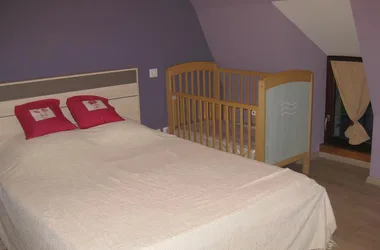 parents and baby room