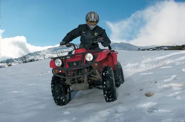 Quad-ABS-Fahrt auf Schnee