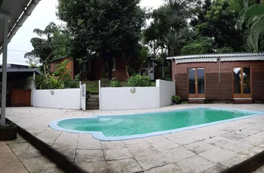 wooded area_swimming pool1