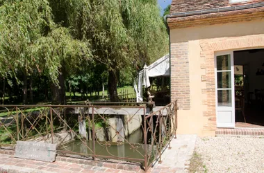 Chambres d'hôtes et restaurant le Moulin de Corneil à Mezilles (16)