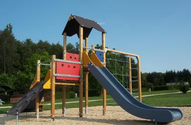 aire de jeux pour les enfants - Parc des Joumiers
