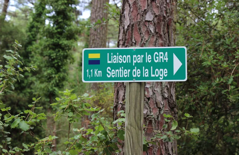 Sentier de liaison : du sentier des 4 Fontaines à celui de la Loge