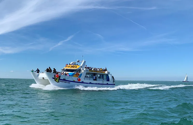 Croisières en mer Picot des îles – Saint-Denis croisières