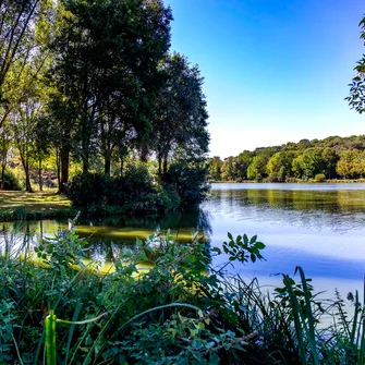 Lac et Parc de Loisirs Raymond Vignes