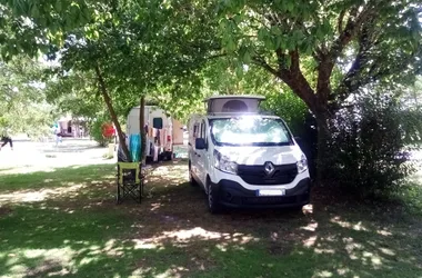 Aire naturelle Au Jardin près de l’Océan