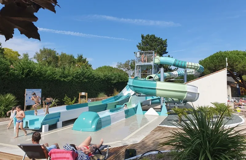 Flower Camping – Le Nauzan Plage