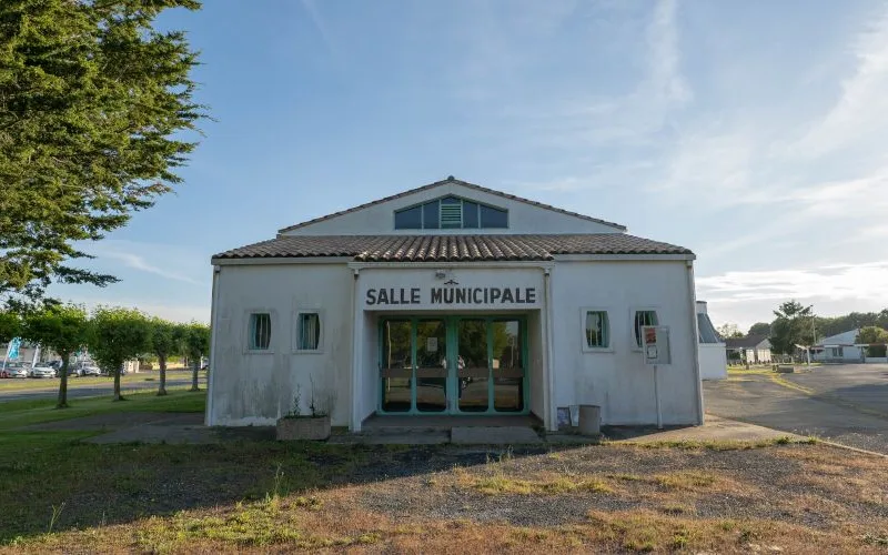 Salle des Fêtes Médis