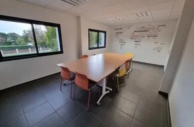 Espace Co-working – UP ! Le Carré des Entrepreneurs ®