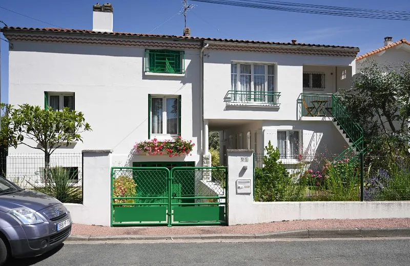 Maison Jeanne – Tissot Isabelle – Rez-de-Chaussée