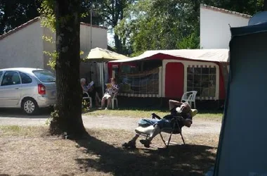 Camping À La Plage