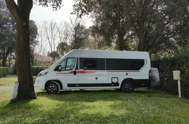 Camping À La Plage