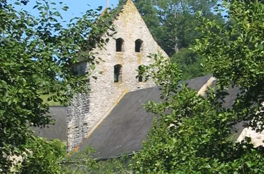 Eglise romane de St-Pierre-sur-Erve