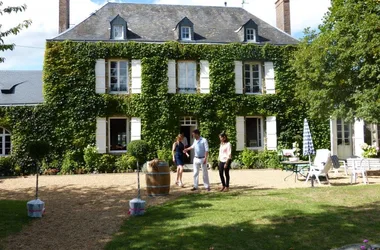 CHAMBRES D’HÔTES DU ROCHER À CHÂTRES-LA-FORÊT