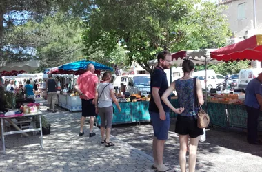 Marché provençal de Bauduen