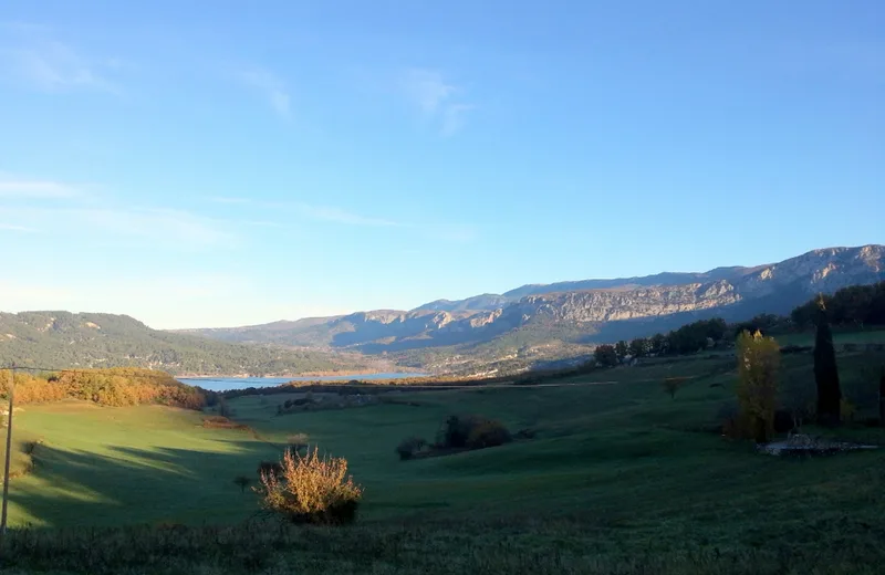 Tour du lac de Sainte-Croix à pied : Étape 5 – Les Salles-sur-Verdon – Aiguines