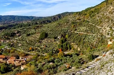 MOUSTIERS-SAINTE-MARIE – Les Claux