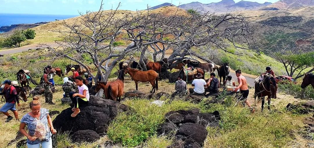 Le Ua Huka Horse House Excursions - Tahiti Tourisme