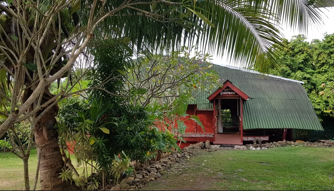 Moorea Location Fare D'Hôtes La Pirogue - Tahiti Tourisme