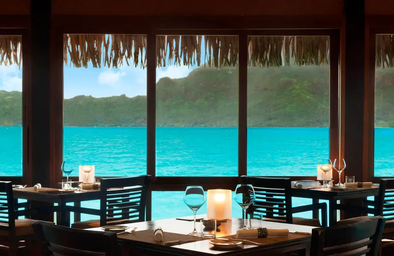 Lagoon Restaurant By Jean-Georges - The St. Regis Bora Bora Resort - Tahiti Tourisme