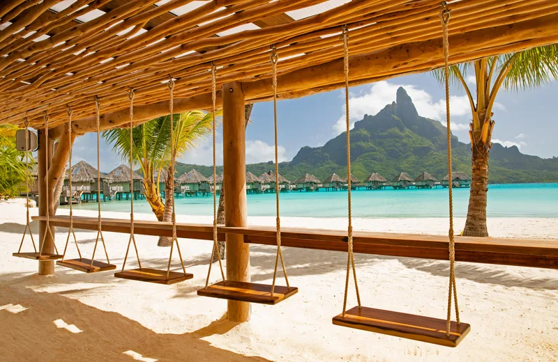 Honu Tiki  – The Westin Bora Bora Resort & Spa