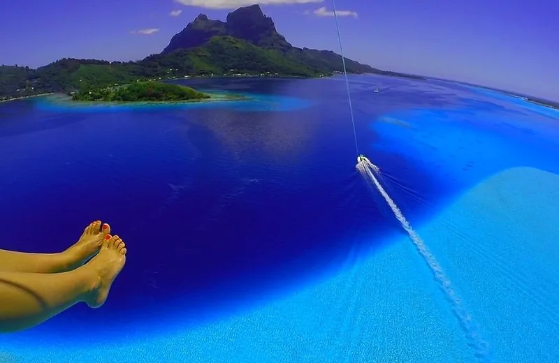 Bora Bora Lagoon Parasail - Tahiti Tourisme