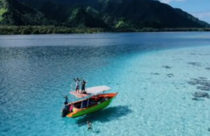 Teahupoo Tours And Surf Adventures - Tahiti Tourisme