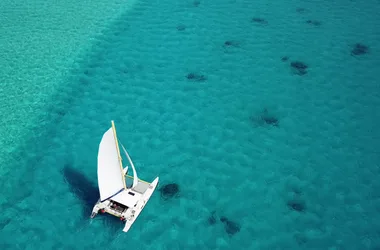 Watercolor Sailing - Tahiti Tourisme