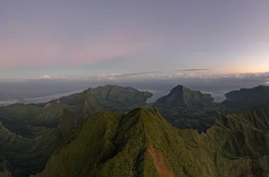 Moorea By Foot - Tahiti Tourisme