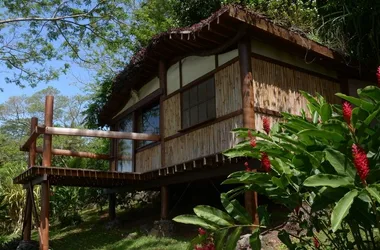 Fare Oviri Lodge - Tahiti Tourisme