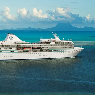 tahiti cruise ship