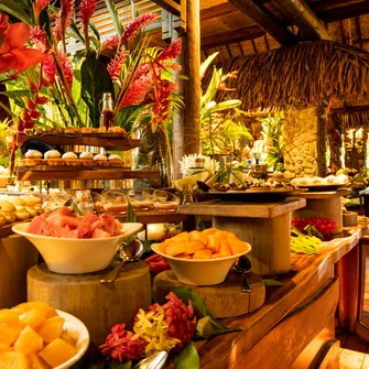 Restaurant Hawaiki Nui – Le Taha’a By Pearl Resorts