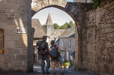 GR®46 – Etape 1 : de Lacelle à Treignac