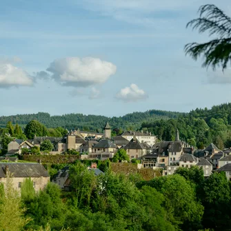 GR®46 – Etape 1 : de Lacelle à Treignac