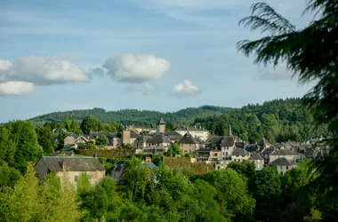 GR®46 – Etape 2 : de Treignac à Beaumont