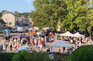 Vide-grenier Pompadour © L Golfier (1)