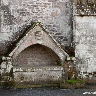 Enfeu Saint-Merd-les-Oussines