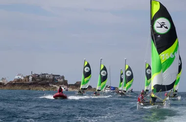 Cours de dériveur > École du Vent en Côte des Isles