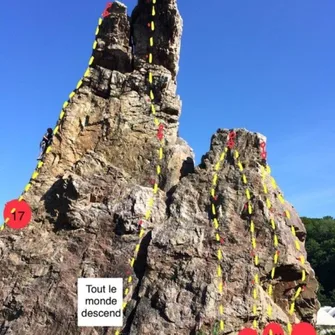 Falaise de la Fauconnière et La Roche qui Pend