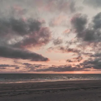 Plage de Saint-Jean-de-la-Rivière