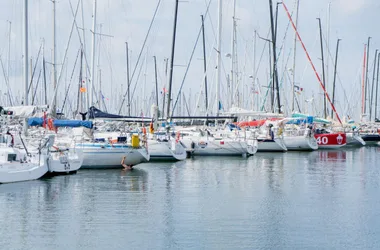 Au bord de l’eau