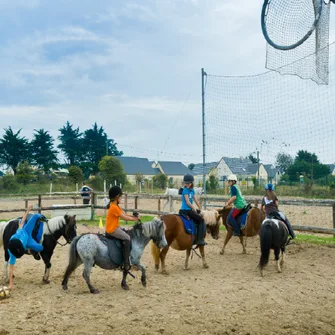 Cours d’équitation > Club Hippique “A Cheval”