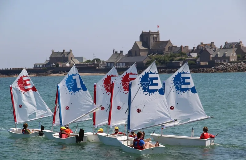 Stage Enfant optimist > Centre Nautique Est Cotentin