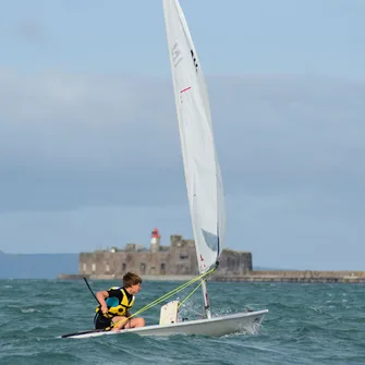 Stage d’initiation Dériveur > École de Voile de Cherbourg