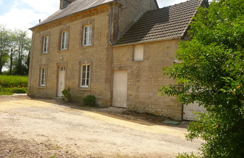 Meublé de tourisme > Ancien Presbytère de Sébeville