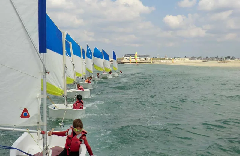 Ecole du Vent en Côte des Isles – U.S.P Sports Nautiques > Base La Caillourie