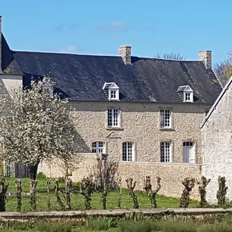 Chambres d’hôtes > Manoir de Pierreville