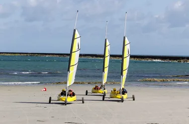 Séance découverte planche à voile > École Voile et Vent Tourlaville